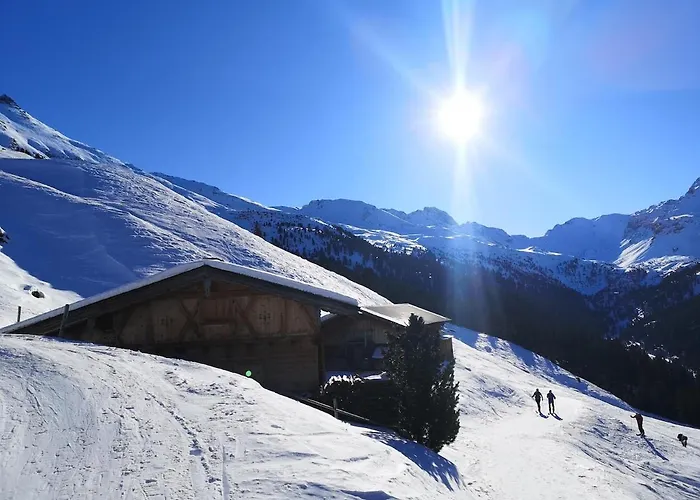 Karwendelblick - Ein Idyllischer Wohlfuehlort Appartement *