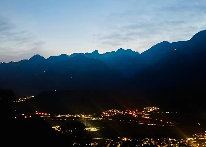 Karwendelblick - Ein Idyllischer Wohlfuehlort Appartement